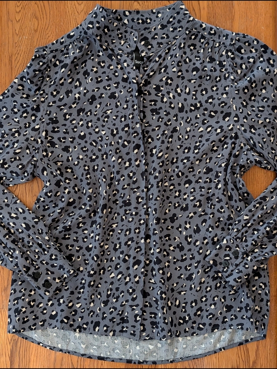 Lilli Sucre Tops - Lilli Sucre Slate Blue-Gray Leopard Animal Print Button Down Shirt